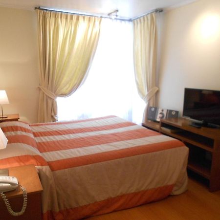 Andes Suites Santiago del Cile Esterno foto